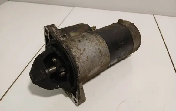 Opel Insignia A Starter motor 55353857 M001T30072