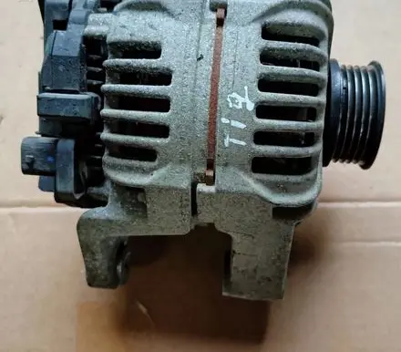 Opel Tigra B Generator/alternator