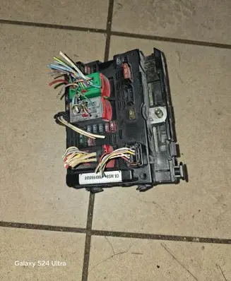 Citroen Xsara Picasso Fuse module 9650664080 BSMB3