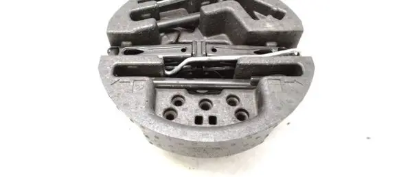 Renault Latitude (L70) Tool set 995047673R 995500291R 61202L4110