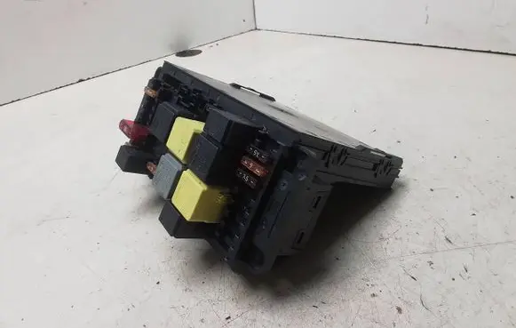 Mercedes-Benz C W203 Fuse box set 0025459301 5DK00797320