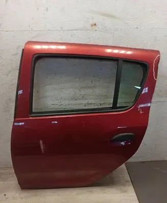 Dacia Sandero II Rear door