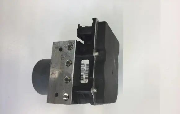 Infiniti QX70 S51 ABS Pump 47660