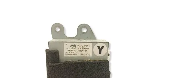 Nissan X-Trail T32 Camera control unit module 284F0 284F04BA0B