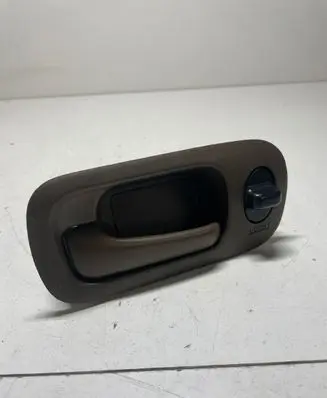 Honda CR-V Front door interior handle