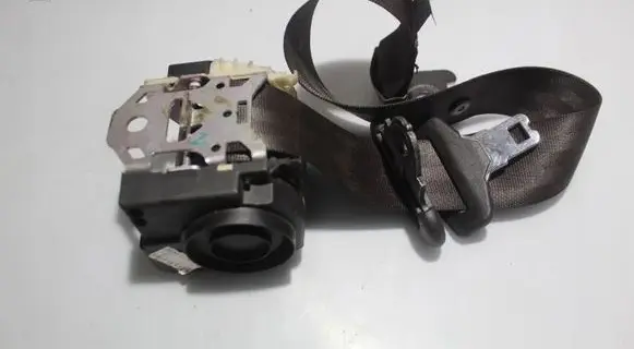 Jaguar XJ X351 Rear seatbelt 