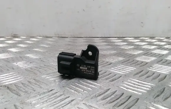 Ford Mondeo Mk III Air pressure sensor 0261230044 1S7A9F479AB