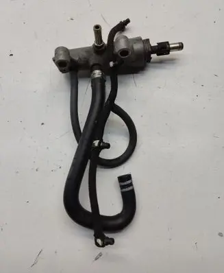 Opel Astra H Fuel pressure regulator 55203803