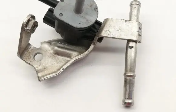 Toyota C-HR I Turbo solenoid valve 9091012276