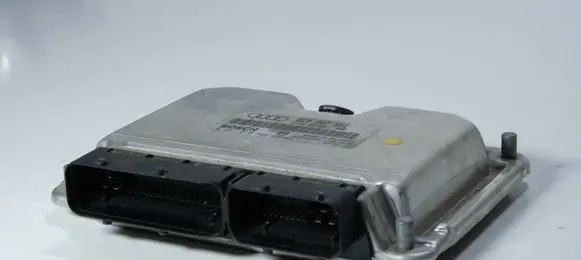 Audi A4 S4 B6 8E 8H Engine control unit/module 8E0907401