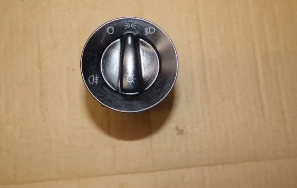 Volkswagen Polo III 6N 6N2 6NF Light switch