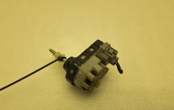 Headlight level adjustment motor
