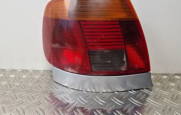 Audi A4 S4 B5 8D Rear/tail lights 8D0945095A