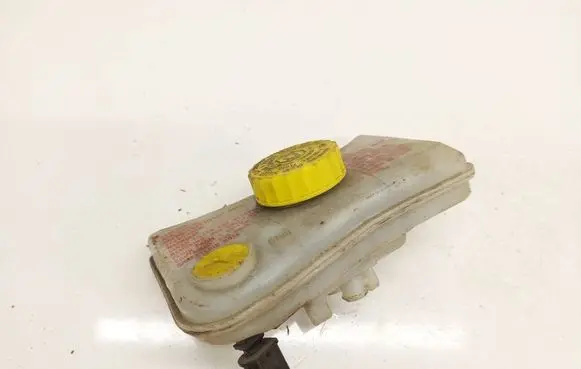 Audi A6 S6 C6 4F Brake fluid reservoir 32067009 320670094