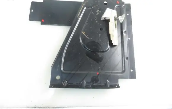 Iveco Daily 6th gen Spare wheel mounting bracket 