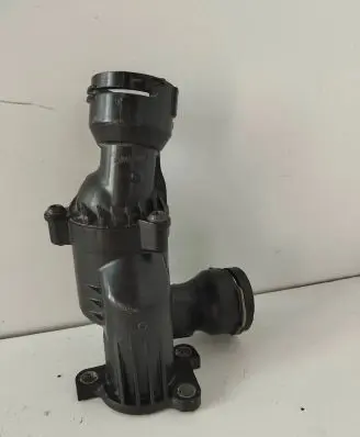 Thermostat/thermostat housing