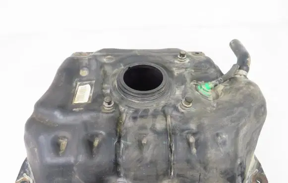 Toyota Yaris Fuel tank 771000D090
