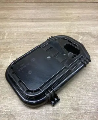 Audi A6 S6 C6 4F Headlight/headlamp dust cover 16016400R