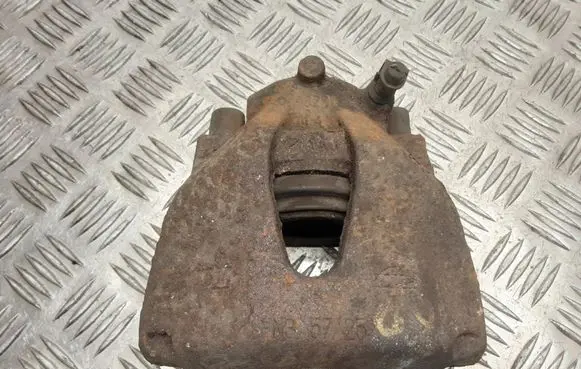 Opel Zafira A Front brake caliper 9823