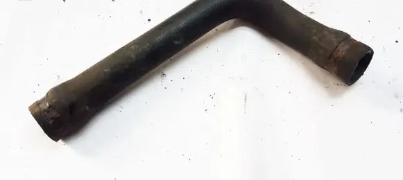 Audi A4 S4 B5 8D Engine coolant pipe/hose