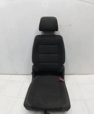 Volkswagen Touran I Rear seat 
