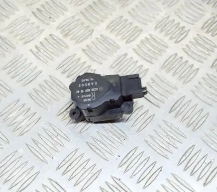 Mercedes-Benz SL R230 Air flap motor/actuator 2308201242 A2308201242