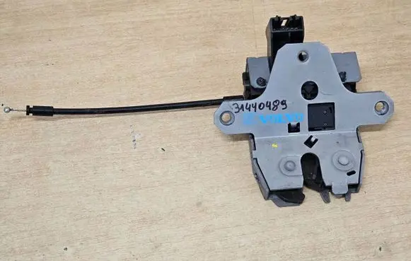 Volvo XC60 Tailgate/trunk/boot lock/catch/latch 31440489