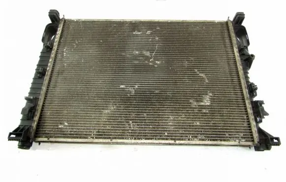 Mercedes-Benz E W211 Coolant radiator A2115001302