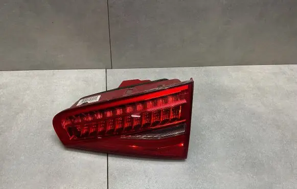 Audi A4 S4 B8 8K Tailgate rear/tail lights 8K5945094AC