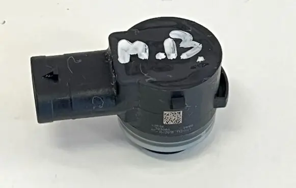 Mercedes-Benz E W211 Parking PDC sensor A0009055504