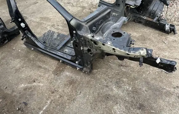 Front quarter panel