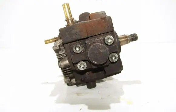 Citroen C3 Fuel injection high pressure pump 0445010102