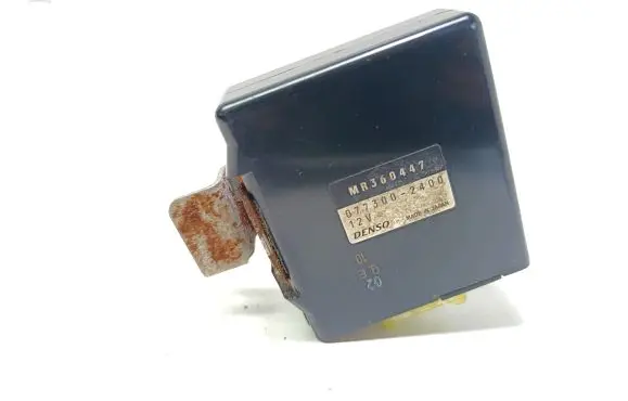 Mitsubishi Pajero Other control units/modules MR360447