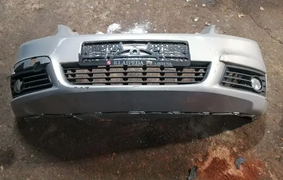 Opel Zafira B Front bumper 