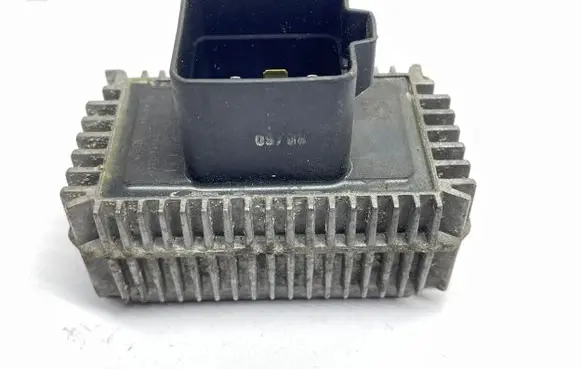Glow plug pre-heat relay
