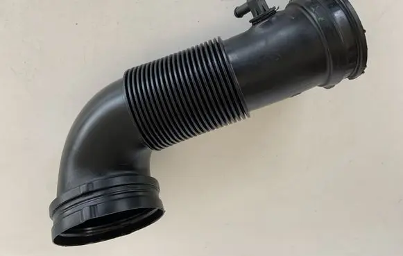 Audi Q5 SQ5 Air intake duct part 06L129629J