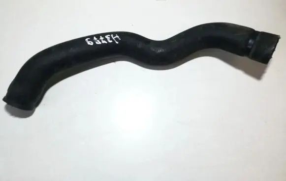 BMW 5 E39 Engine coolant pipe/hose