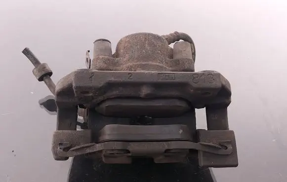 BMW 3 E90 E91 Front brake caliper 