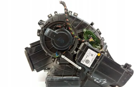Volkswagen Transporter - Caravelle T5 Interior heater climate box assembly 7E0819004E