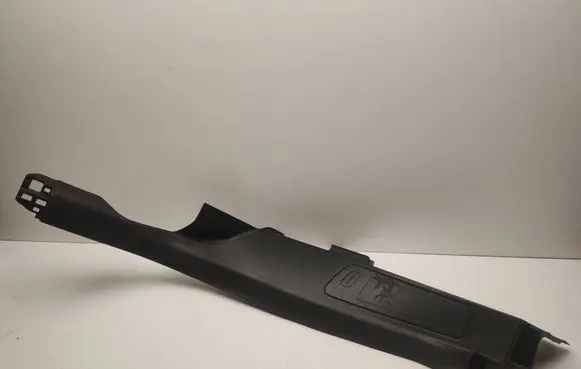 Porsche Macan (95B) (D)pillar trim (top) 95B867767E