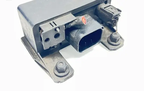 Mercedes-Benz CLK A209 C209 Glow plug pre-heat relay 0255452832