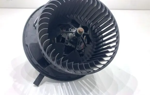 BMW 1 E81 E87 Heater fan/blower 6933663