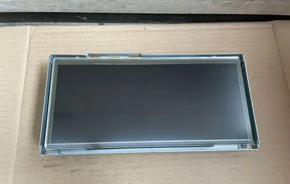 Land Rover Discovery 5 Screen/display/small screen GX6319C299AE
