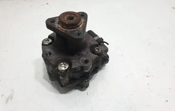 Audi A5 8T 8F Power steering pump 8K0145154