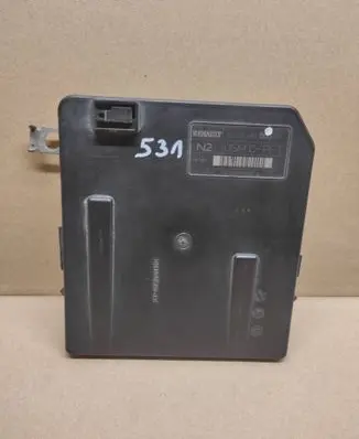 Renault Scenic II - Grand scenic II Fuse module 8200481866 7950692065 519158083