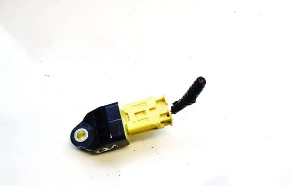 Toyota Urban Cruiser (XP110) Airbag deployment crash/impact sensor 8983133020 89831-33020