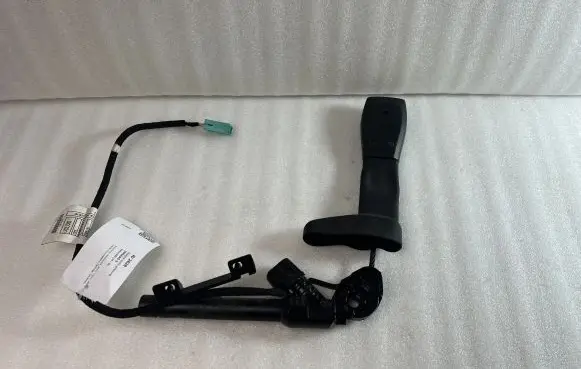 Volvo S60 Front seatbelt buckle 2296795 6815939