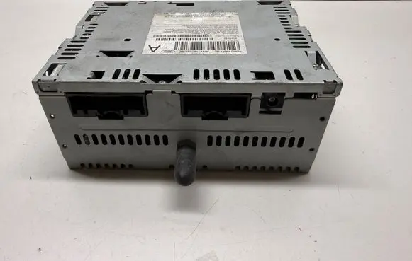 Ford Mustang VI Radio/CD/DVD/GPS head unit JR3T19C107AA 276182677