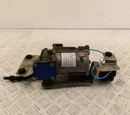 BMW X5 E70 Air suspension compressor/pump 37206859714
