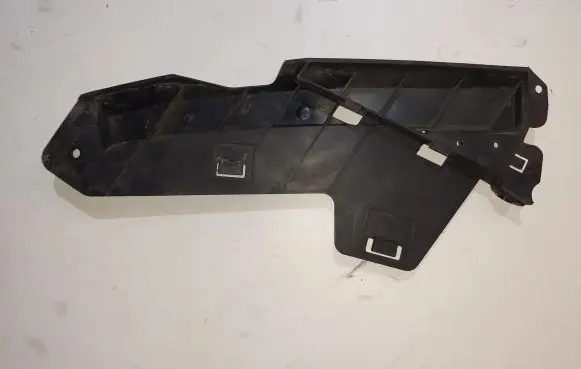 Volvo XC70 Front bumper mounting bracket 30796388
